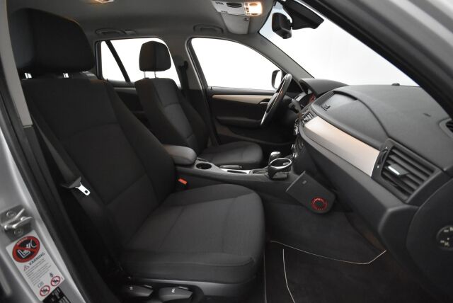 BMW X1 2012 xDrive20d TwinPower Turbo A Limited xDrive Edition / Xenon valot / Lohkolämmitin