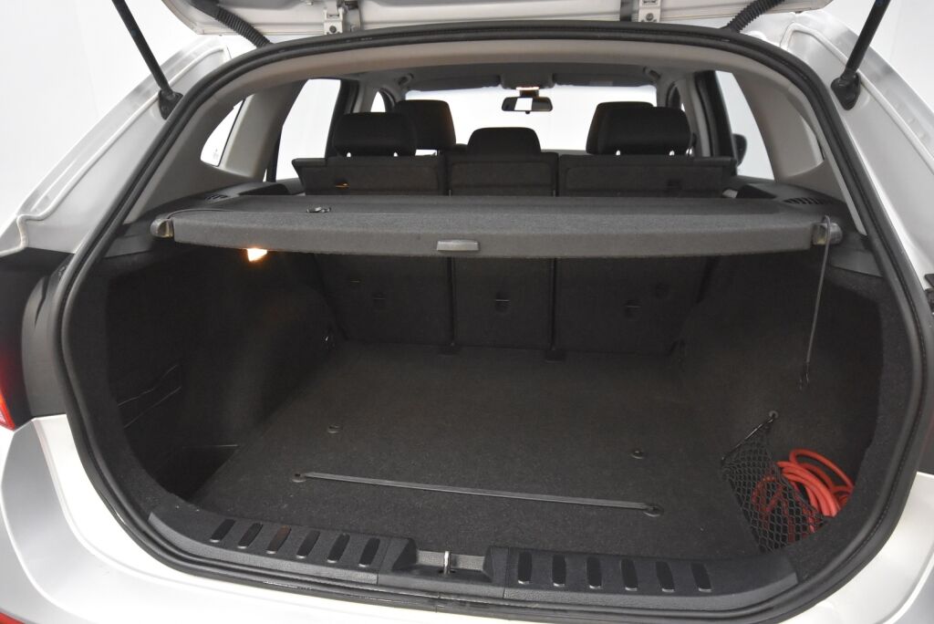 BMW X1 2012 xDrive20d TwinPower Turbo A Limited xDrive Edition / Xenon valot / Lohkolämmitin
