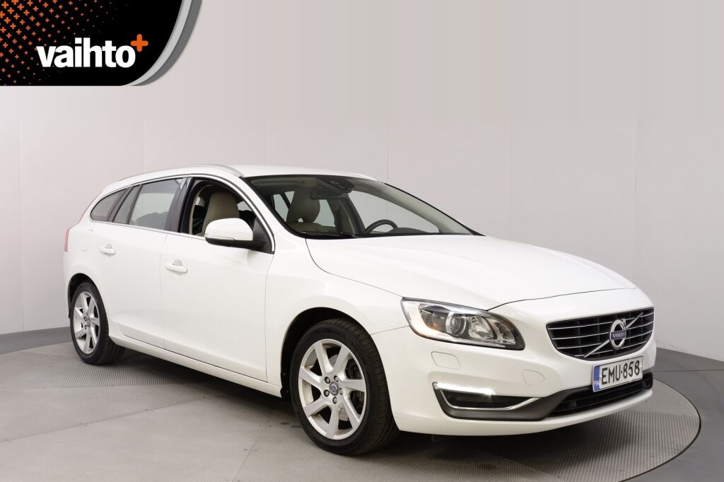 Volvo V60 2014 D4 AWD Business Edition Summum aut / Vetokoukku / Webasto / VOC / Kuljettajan istuin muistilla / Uusi tuulilasi