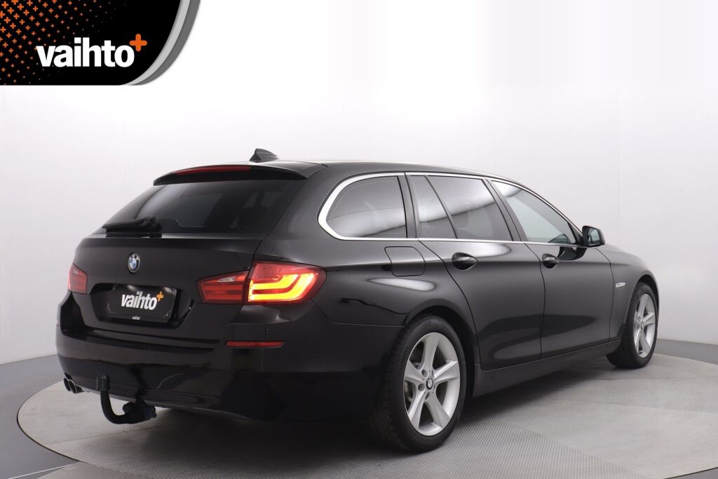 BMW 520 2011 TwinPower Turbo A F11 Touring / Koukku / Sähkökontti / Lohkolämmitin / Tutkat