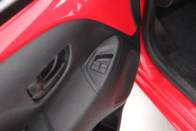 Toyota AYGO 2015 1,0 VVT-i x-play x-shift 5ov