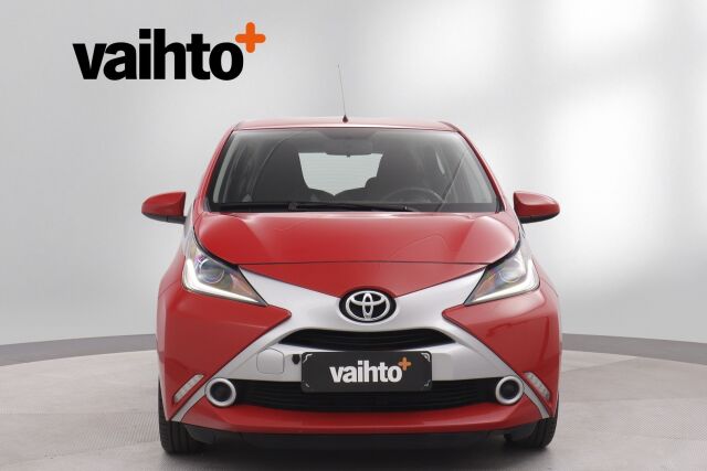Toyota AYGO 2015 1,0 VVT-i x-play x-shift 5ov