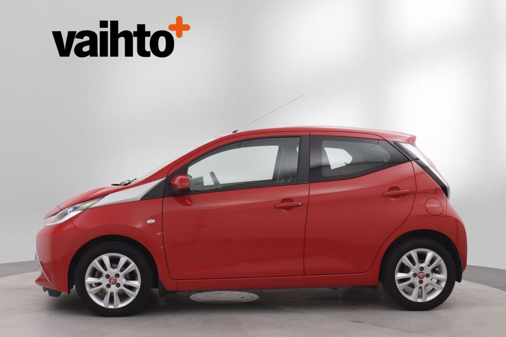 Toyota AYGO 2015 1,0 VVT-i x-play x-shift 5ov