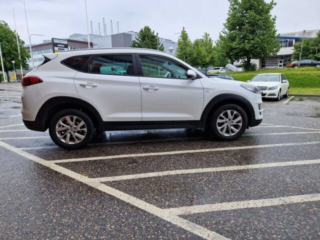 Hyundai Tucson 2020 1,6 CRDi 136 hv 48V hybrid 4WD 7-DCT-aut Comfort / Navigointi / Peruutuskamera / Keyless-Go