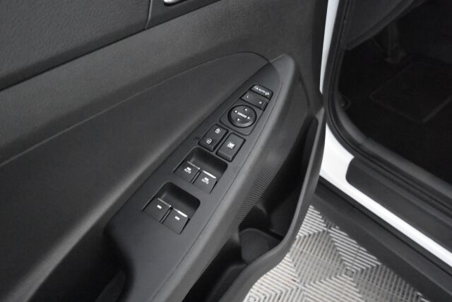 Hyundai Tucson 2020 1,6 CRDi 136 hv 48V hybrid 4WD 7-DCT-aut Comfort / Navigointi / Peruutuskamera / Keyless-Go