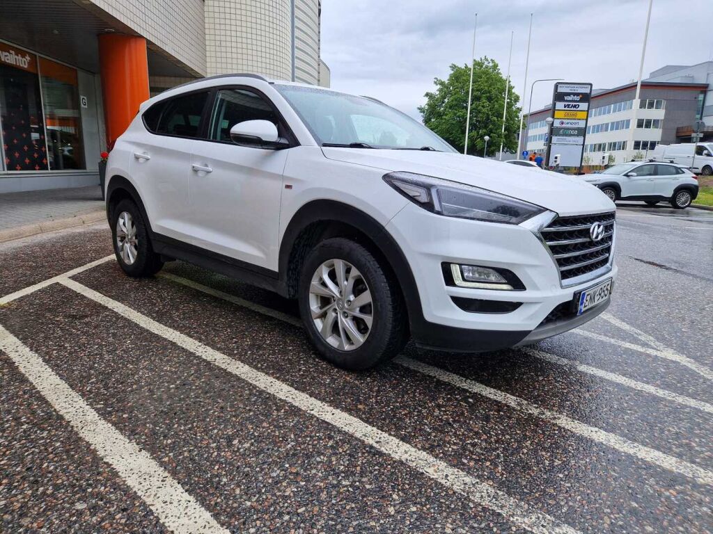 Hyundai Tucson 2020 1,6 CRDi 136 hv 48V hybrid 4WD 7-DCT-aut Comfort / Navigointi / Peruutuskamera / Keyless-Go