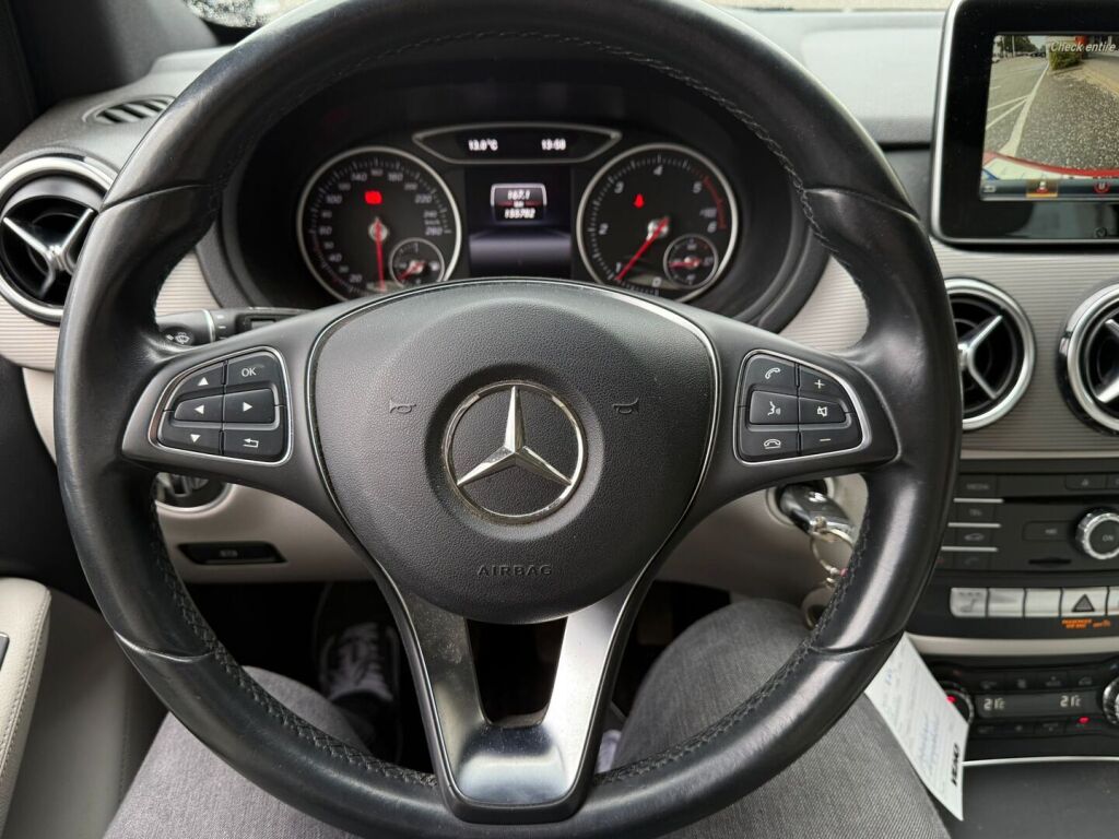 Mercedes-Benz B 2015 180 CDI Premium Business / 1.Omisteinen Suomi-auto / Lohkolämmitin + sisäpistoke / Peruutuskamera