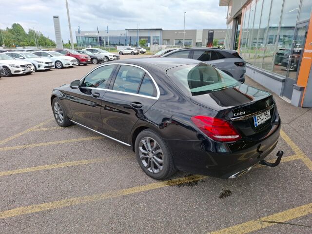Mercedes-Benz C 2016 200 4Matic A Premium Business / Kuokku / Tutkat / Huippu siisti /