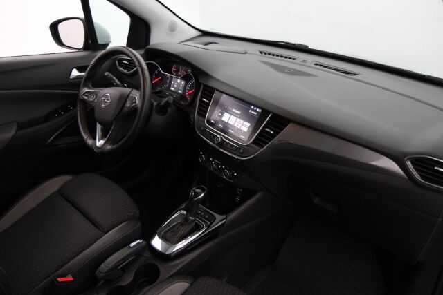 Opel Crossland X 2017 Innovation 1,2 Automaatti Start/Stop 81 kW AT6 / Panoraama / HUD / Osanahat / Hyvä huoltohistoria /
