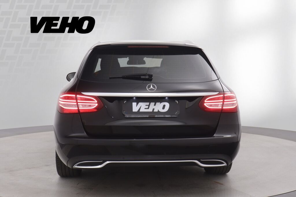 Mercedes-Benz C 2017 180 T A Premium Business / Suomiauto / Lohkolämmitin / ILS / Juuri huollettu