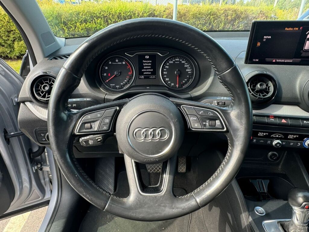 Audi Q2 2018 Business Plus Edition 1,0 TFSI 85 kW S tronic ultra / Adapt. cruise / Keyless / Suomiauto