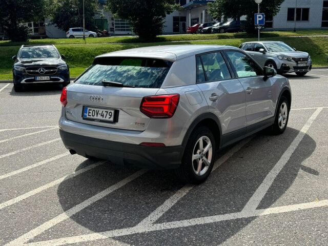 Audi Q2 2018 Business Plus Edition 1,0 TFSI 85 kW S tronic ultra / Adapt. cruise / Keyless / Suomiauto