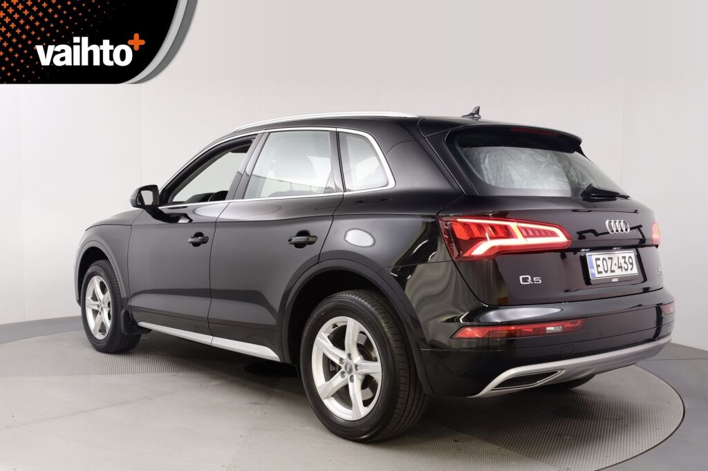Audi Q5 2018 Business Sport 2,0 TDI 120 kW quattro S tronic / Webasto / Vetokoukku / Led-ajovalot / Urheiluistuimet
