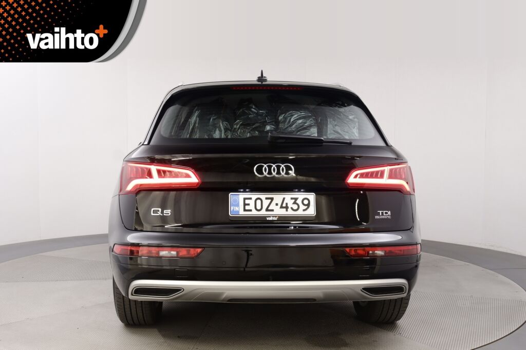 Audi Q5 2018 Business Sport 2,0 TDI 120 kW quattro S tronic / Webasto / Vetokoukku / Led-ajovalot / Urheiluistuimet