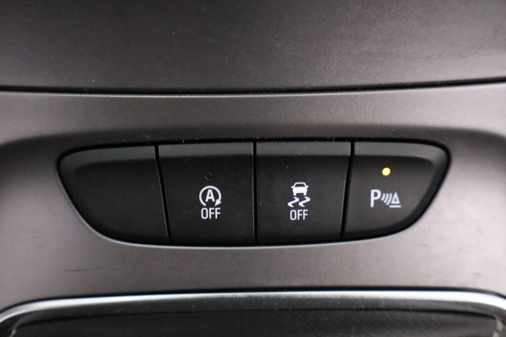Opel Astra 2018 Sports Tourer Enjoy 1,0 Turbo ecoFLEX Start/Stop 77kW MT5 / Tutkat / Sadetunnistin /