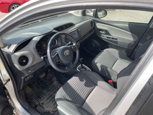 Toyota Yaris 2018 1,5 Hybrid Active 5ov / Suomiauto / P. kamera / Vakionopeudensäädin
