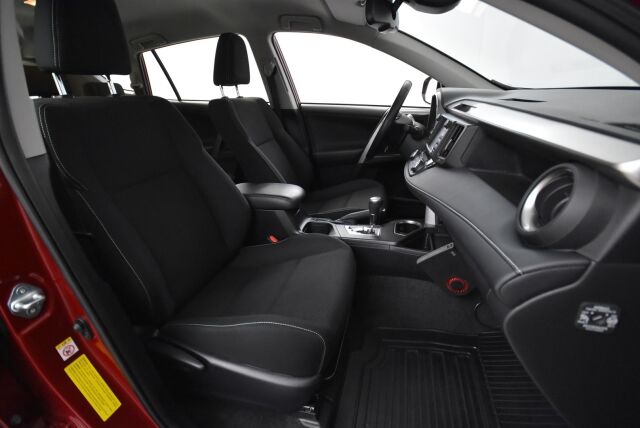 Toyota RAV4 2018 2,5 Hybrid AWD Active / Adapt. vakkari / Suomiauto / Vetokoukku / Lohkolämmitin / Peruutuskamera / Kaistavahti