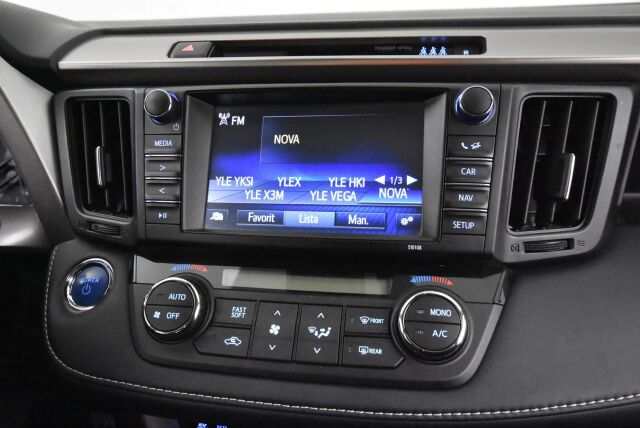 Toyota RAV4 2018 2,5 Hybrid AWD Active / Adapt. vakkari / Suomiauto / Vetokoukku / Lohkolämmitin / Peruutuskamera / Kaistavahti