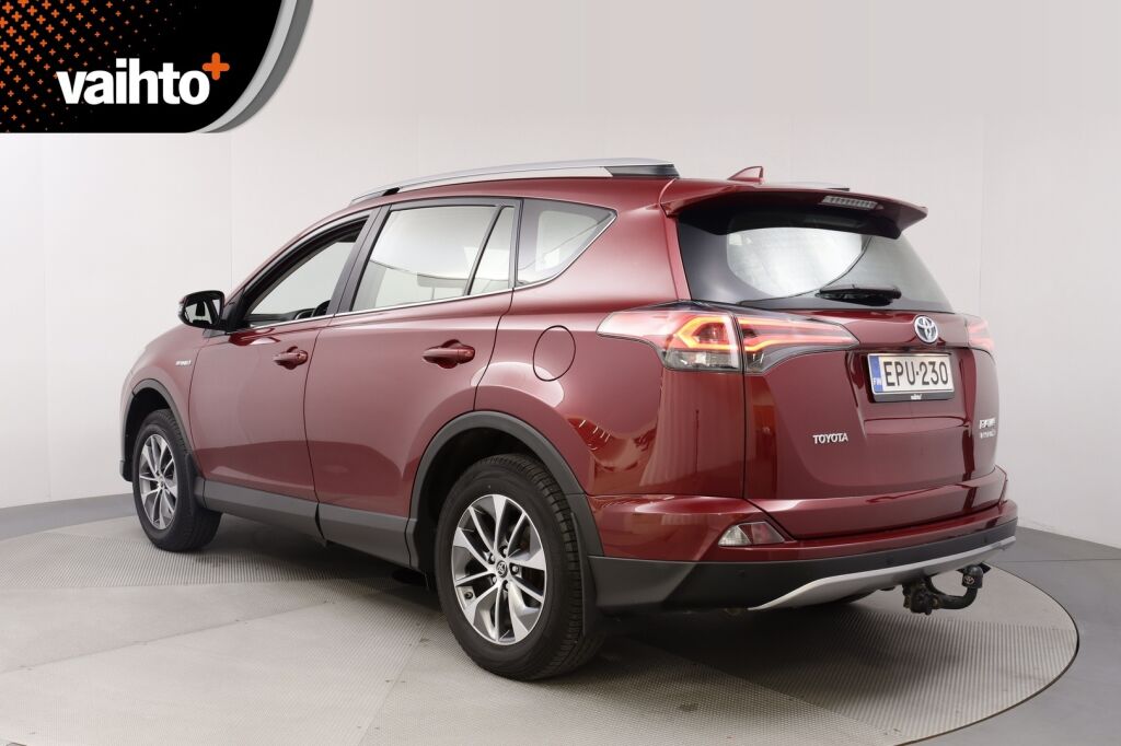 Toyota RAV4 2018 2,5 Hybrid AWD Active / Adapt. vakkari / Suomiauto / Vetokoukku / Lohkolämmitin / Peruutuskamera / Kaistavahti
