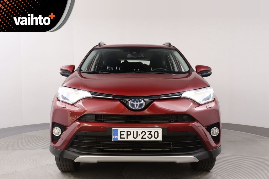 Toyota RAV4 2018 2,5 Hybrid AWD Active / Adapt. vakkari / Suomiauto / Vetokoukku / Lohkolämmitin / Peruutuskamera / Kaistavahti