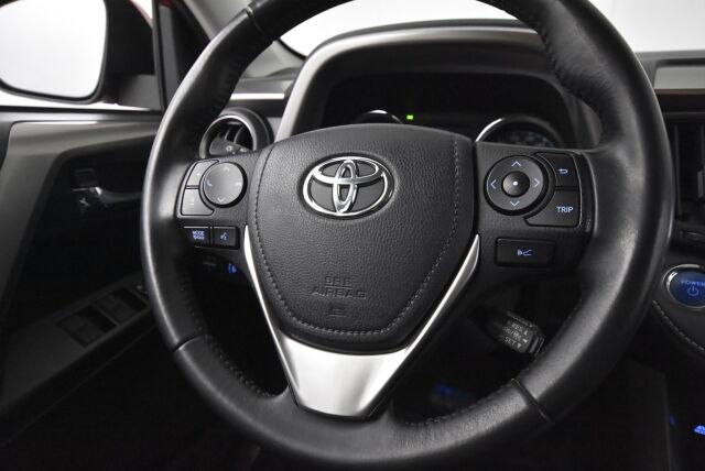 Toyota RAV4 2018 2,5 Hybrid AWD Active / Adapt. vakkari / Suomiauto / Vetokoukku / Lohkolämmitin / Peruutuskamera / Kaistavahti