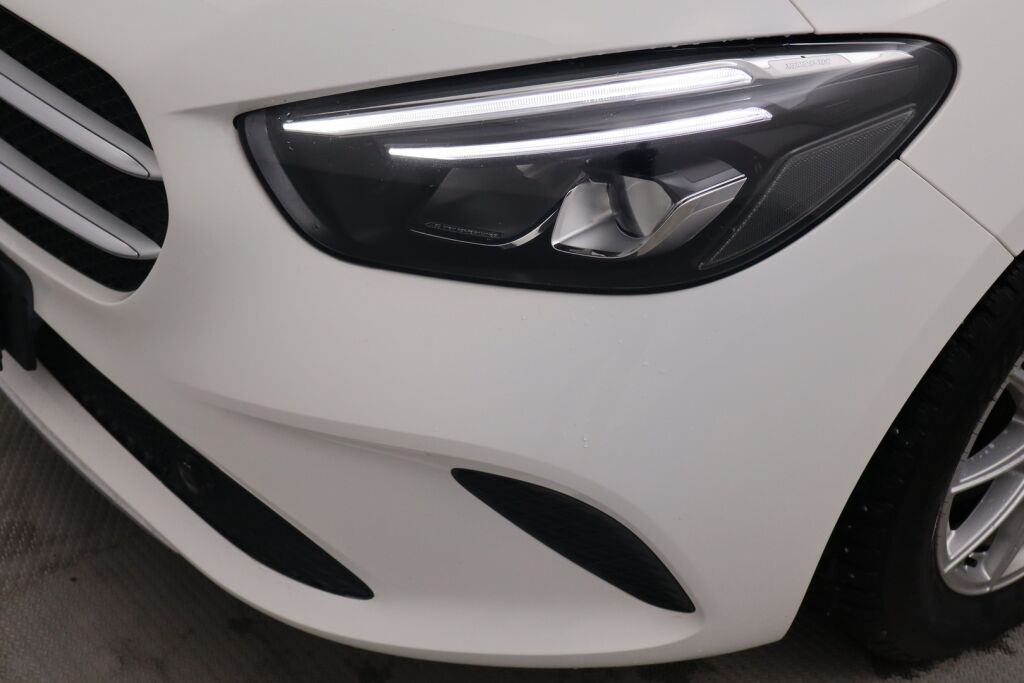Mercedes-Benz B 2019 180 d A Launch Edition Pro / Navi / Kamera / Lämmitin / Suomiauto - RAHOITUS TÄHÄN AUTOON VAIN 3.99% - 