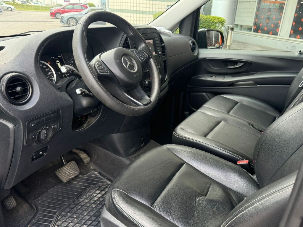 Mercedes-Benz Vito 2019 114CDI 4x4 KB pitkä A3 A / Alvillinen / Suomiauto / 1-omistaja / Peruutuskamera / Sähköovi