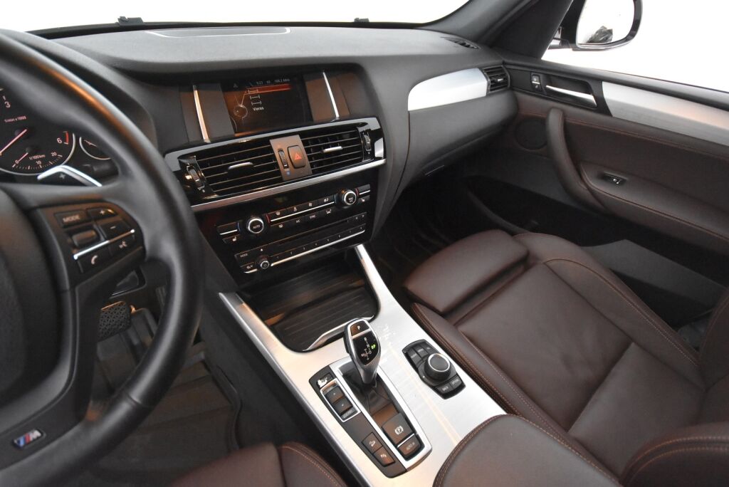 BMW X3 2015 F25 xDrive30d TwinPower Turbo A Business LCI M Sport / Webasto / Nahkaverhoilu / Peruutustutkat / Bi Xenon