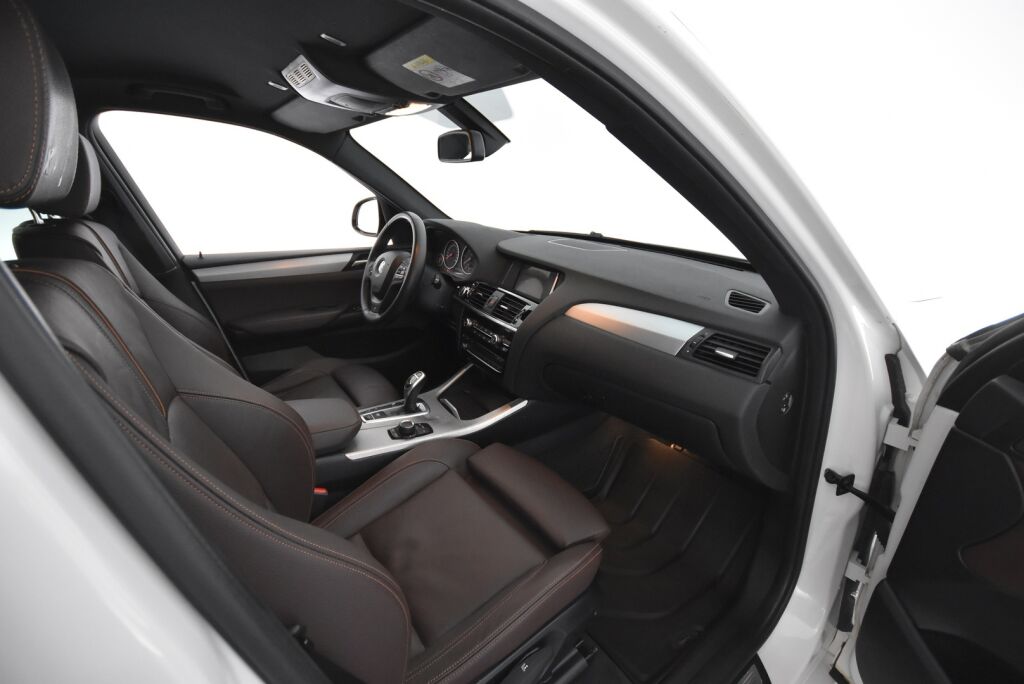 BMW X3 2015 F25 xDrive30d TwinPower Turbo A Business LCI M Sport / Webasto / Nahkaverhoilu / Peruutustutkat / Bi Xenon