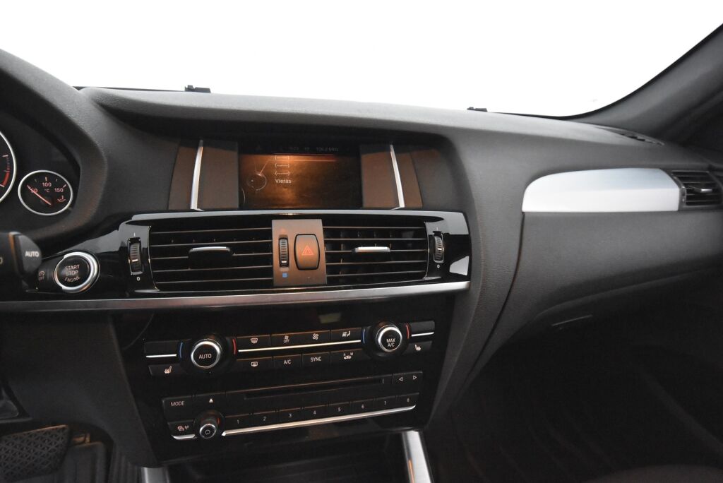 BMW X3 2015 F25 xDrive30d TwinPower Turbo A Business LCI M Sport / Webasto / Nahkaverhoilu / Peruutustutkat / Bi Xenon