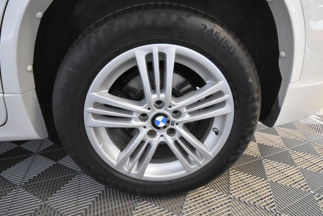 BMW X3 2015 F25 xDrive30d TwinPower Turbo A Business LCI M Sport / Webasto / Nahkaverhoilu / Peruutustutkat / Bi Xenon