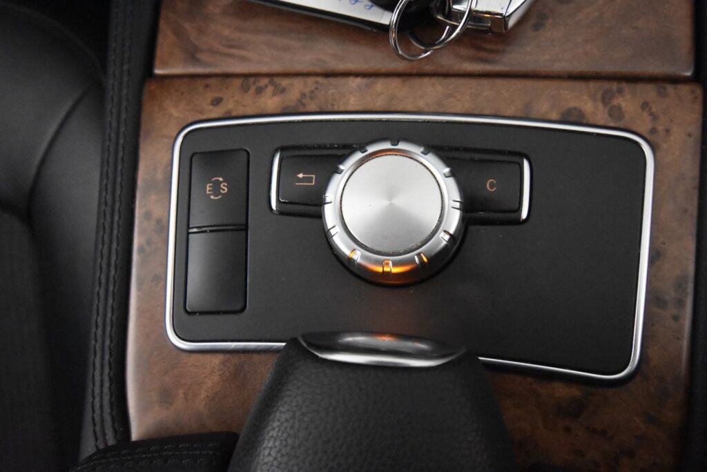 Mercedes-Benz CLS 2011 350 CDI BE 4Matic /Suomi-auto / Webasto