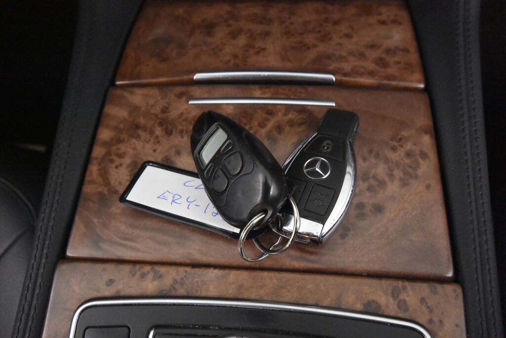 Mercedes-Benz CLS 2011 350 CDI BE 4Matic /Suomi-auto / Webasto