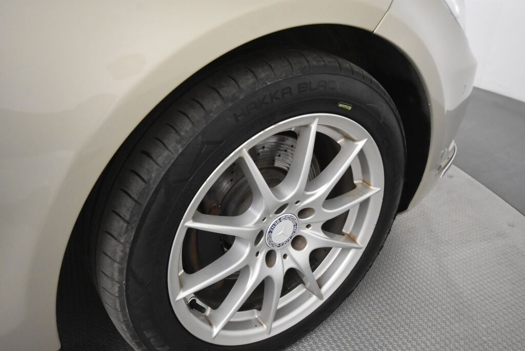 Mercedes-Benz CLS 2011 350 CDI BE 4Matic /Suomi-auto / Webasto