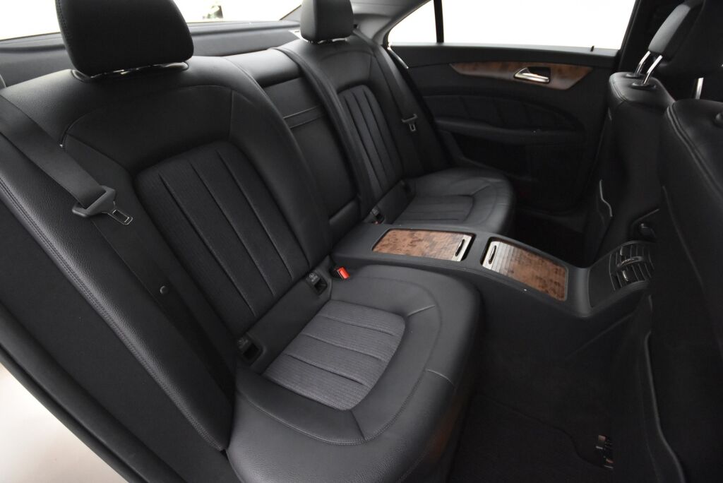 Mercedes-Benz CLS 2011 350 CDI BE 4Matic /Suomi-auto / Webasto