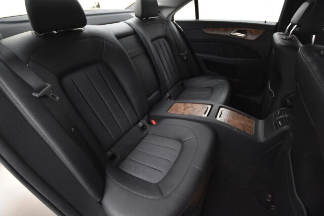 Mercedes-Benz CLS 2011 350 CDI BE 4Matic /Suomi-auto / Webasto