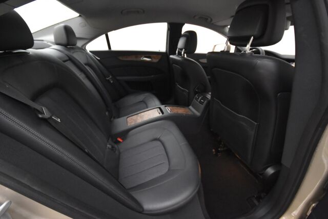Mercedes-Benz CLS 2011 350 CDI BE 4Matic /Suomi-auto / Webasto