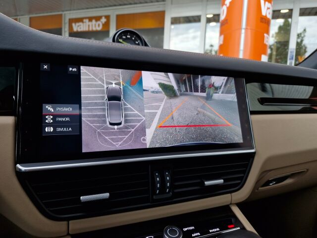 Porsche Cayenne 2020 E-Hybrid Advantage Package / Soft Close / HUD / 360 Kamera / Koukku / Panorama / Suomiauto / Uudet 22" Kesät / Acc / Bose