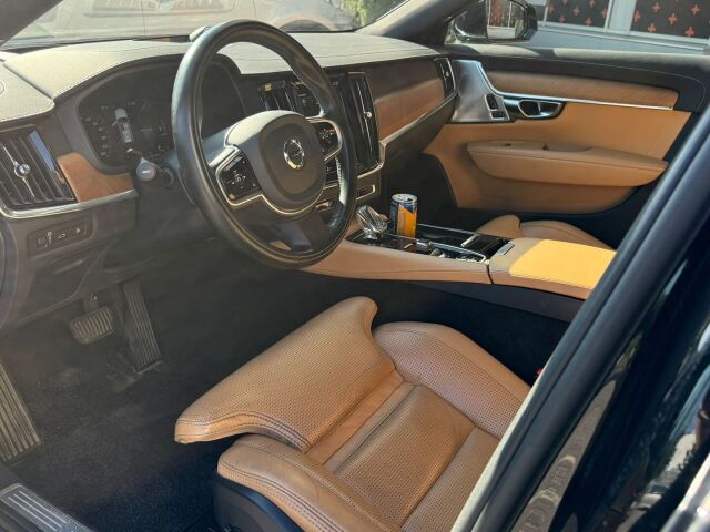 Volvo V90 2020 T8 TwE AWD Inscription aut / Hierovat penkit / HUD / B&W / Ilmastoidut penkit / Panoraama