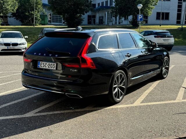 Volvo V90 2020 T8 TwE AWD Inscription aut / Hierovat penkit / HUD / B&W / Ilmastoidut penkit / Panoraama