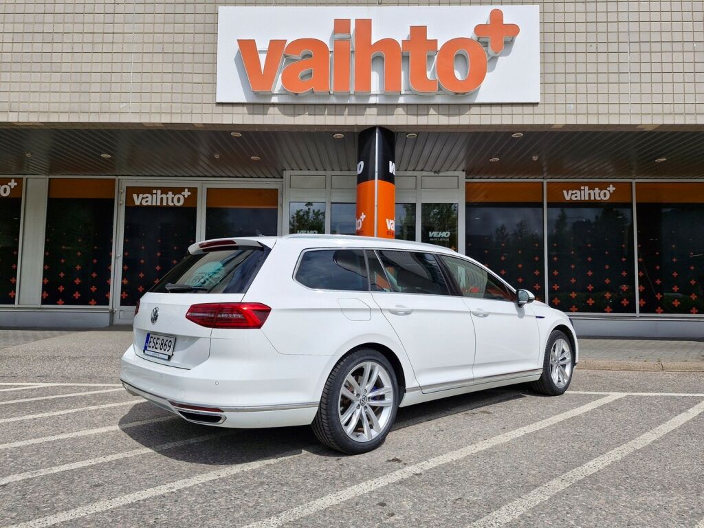 Volkswagen Passat 2017 Variant GTE Plug-In Hybrid 160 kW / ErgoComfort / 360 kamera / Digimittari / Uudet renkaat / Webasto / Navi / Acc / Blis