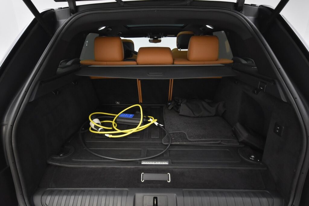 Land Rover Range Rover Sport 2022 P400e Plug-in Hybrid HSE Dynamic / Meridian  / Lasikatto /  Muistipenkit / Ilma-alusta /
