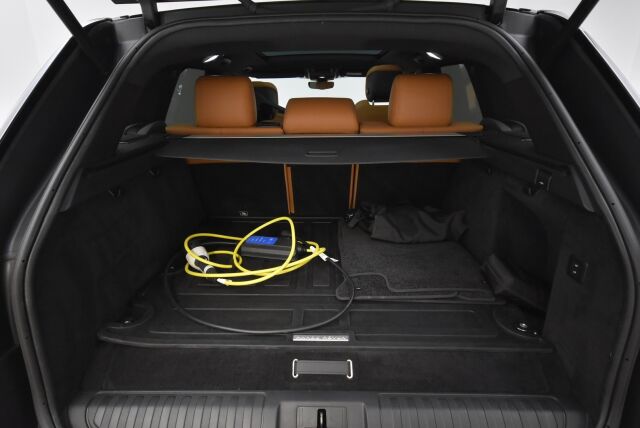 Land Rover Range Rover Sport 2022 P400e Plug-in Hybrid HSE Dynamic / Meridian  / Lasikatto /  Muistipenkit / Ilma-alusta /