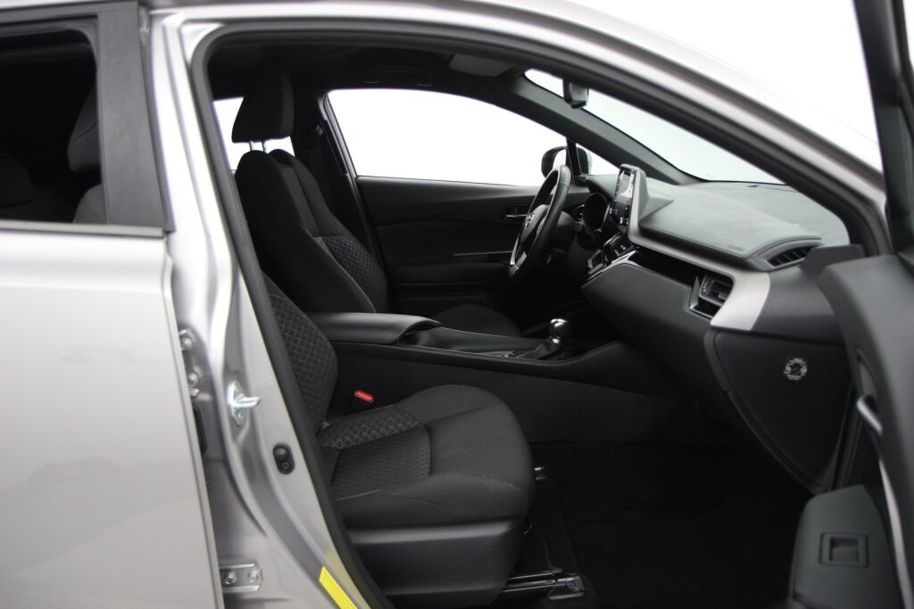 Toyota C-HR 2021 1,8 Hybrid Active Edition / ACC / Aut.ilmastointi / Kamera /