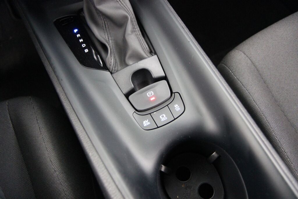Toyota C-HR 2021 1,8 Hybrid Active Edition / ACC / Aut.ilmastointi / Kamera /