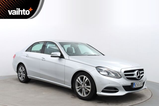 Mercedes-Benz E 2014 200 BE A / Lasikattoluukku / Navi / Xenon / Tutkat / Vakkari /