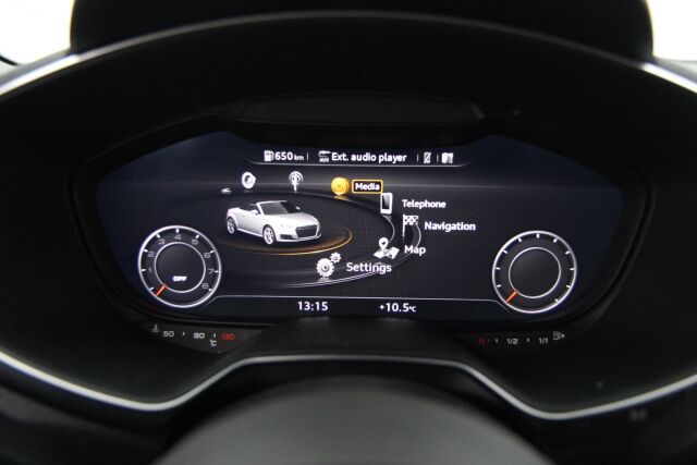 Audi TT 2017 Roadster 1,8 TFSI 132 kW S tronic / Virtuaalimittaristo / Xenon-valot