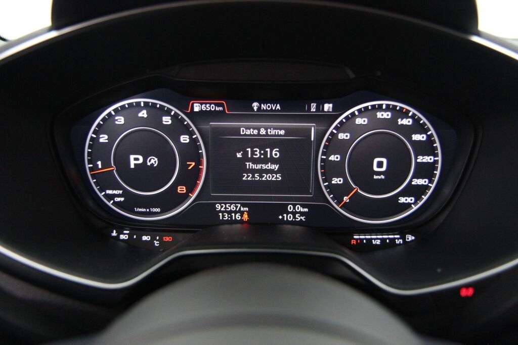 Audi TT 2017 Roadster 1,8 TFSI 132 kW S tronic / Virtuaalimittaristo / Xenon-valot