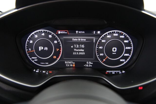 Audi TT 2017 Roadster 1,8 TFSI 132 kW S tronic / Virtuaalimittaristo / Xenon-valot