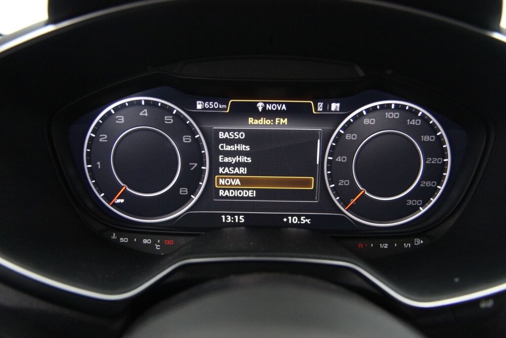 Audi TT 2017 Roadster 1,8 TFSI 132 kW S tronic / Virtuaalimittaristo / Xenon-valot